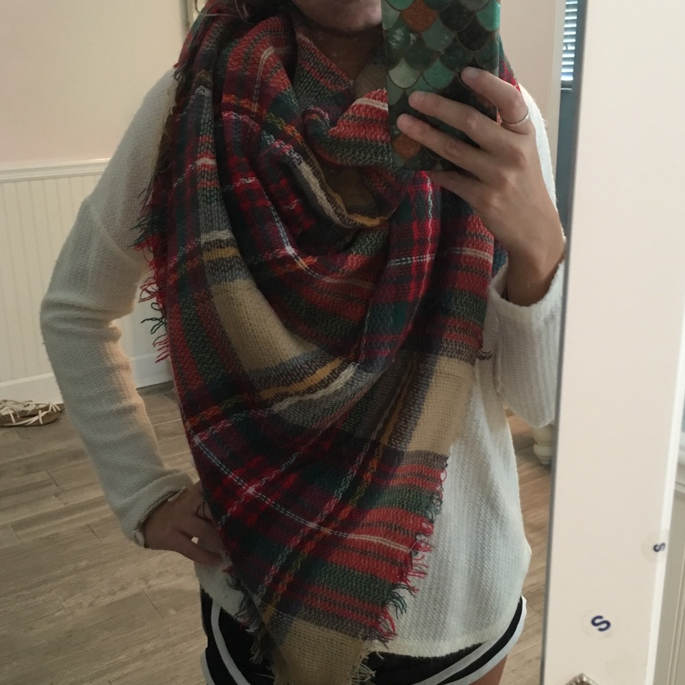Oversized blanket scarf